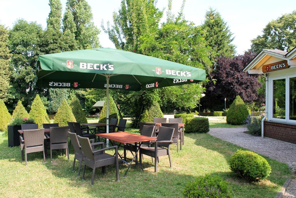 Hotel Und Restaurant Eurohof Дуйсбург Экстерьер фото
